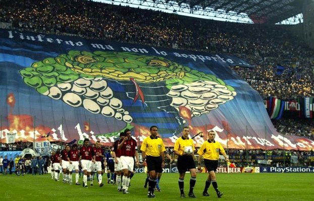 河南主场TIFO：永不言弃的力量