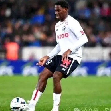 拉瓦内利：戴维配不上尤文，莱万不合适，希望尤文签热苏斯