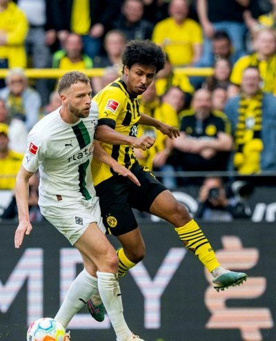 多特谈不拢准备兜售阿德耶米；恩梅查8000万解约金27年生效