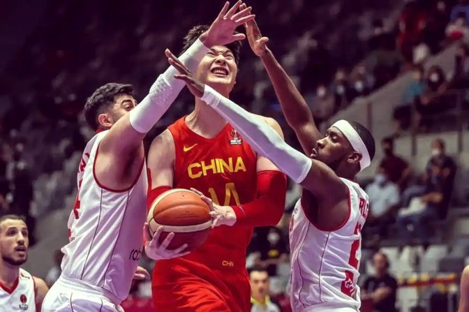 为新西兰打进2球创造历史的他还拥有中国血统